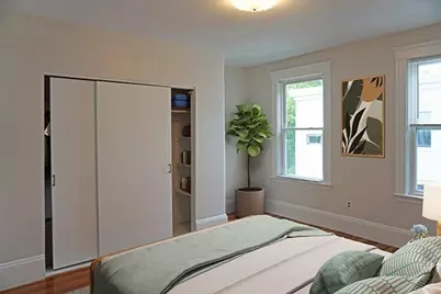 58 Oxford St #3, Somerville, MA 02143 - Photo 4