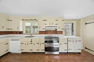 302 Church St, Northborough, MA 01532 - Photo 6