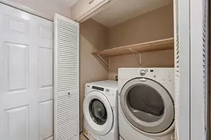 11 Paul St, Auburn, MA 01501 - Photo 32