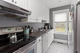 83 Davis Straits, Falmouth, MA 02540 - Photo 8