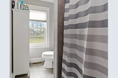 83 Davis Straits, Falmouth, MA 02540 - Photo 22
