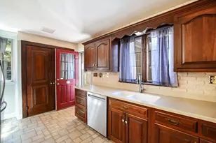 48 Moreland Terrace, New Bedford, MA 02740 - Photo 14