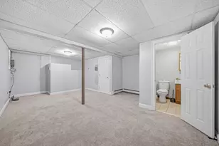 39 Blueberry Hill Rd, Woburn, MA 01801 - Photo 20