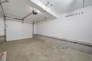 39 Blueberry Hill Rd, Woburn, MA 01801 - Photo 24