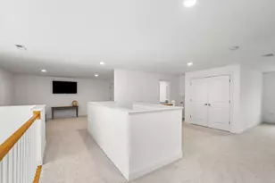 23 Woodmere Dr, Milton, MA 02186 - Photo 18