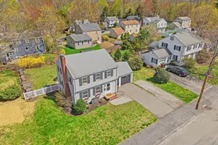 28 Lilly Ln, Dedham, MA 02026 - Photo 2