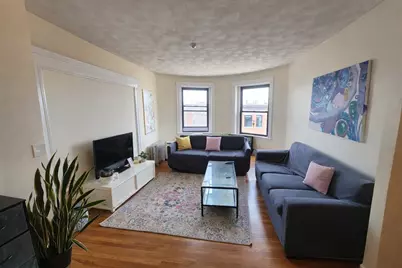 30 Claflin Rd #2, Brookline, MA 02445 - Photo 2