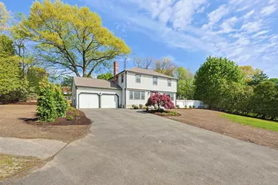 64 Hunting Ave, Shrewsbury, MA 01545 - Photo 2