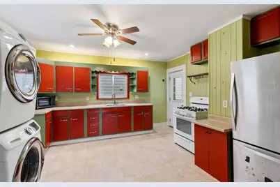 105 Centennial Ave, Gloucester, MA 01930 - Photo 16