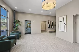 3992 Washington St, Boston, MA 02131 - Photo 22