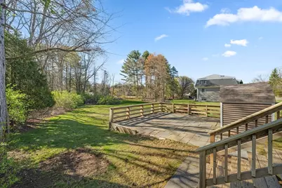 184 Pleasant St, Grafton, MA 01560 - Photo 28