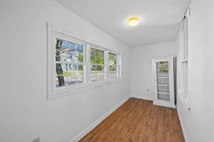 184 Pleasant St, Grafton, MA 01560 - Photo 10