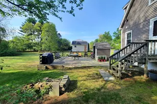 184 Pleasant St, Grafton, MA 01560 - Photo 32