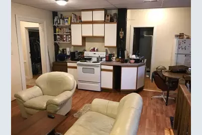 79 Hawley #D, Northampton, MA 01060 - Photo 2