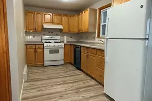 65 Lowell St, Methuen, MA 01844 - Photo 12