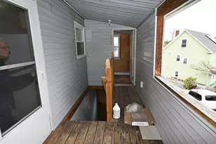65 Lowell St, Methuen, MA 01844 - Photo 20