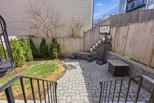 21 Wesley St, Boston, MA 02129 - Photo 24