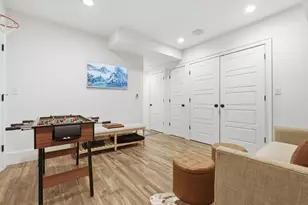 21 Wesley St, Boston, MA 02129 - Photo 22