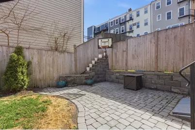 21 Wesley St, Boston, MA 02129 - Photo 26