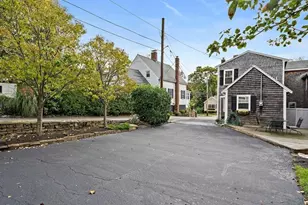 249 North St, Hingham, MA 02043 - Photo 16