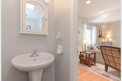 11 Emmet St, Boston, MA 02127 - Photo 14