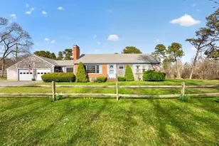 48 Glover Square, Chatham, MA 02633 - Photo 2