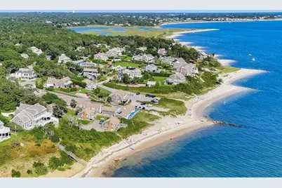 48 Glover Sq, Chatham, MA 02633 - Photo 4