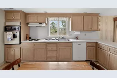 48 Glover Sq, Chatham, MA 02633 - Photo 12