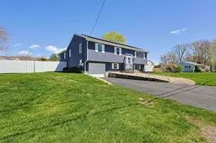 132 Jean Dr, Seekonk, MA 02771 - Photo 4