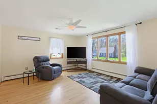 132 Jean Dr, Seekonk, MA 02771 - Photo 16