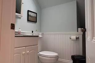 2 Hillside Ave, Boston, MA 02130 - Photo 16