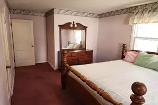 800 McKinstry Ave, Chicopee, MA 01020 - Photo 14