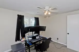 78 Glendale St, Chicopee, MA 01020 - Photo 20