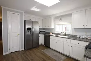 17 Birch St, Rockland, MA 02370 - Photo 22