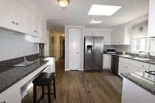 17 Birch St, Rockland, MA 02370 - Photo 2