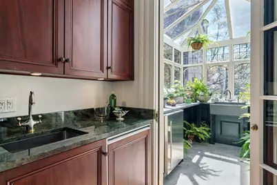 80 Pinckney Street, Boston, MA 02114 - Photo 8
