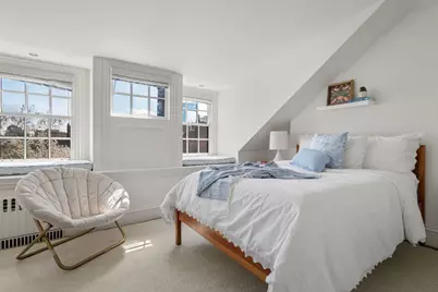 80 Pinckney Street, Boston, MA 02114 - Photo 18