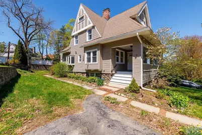 4 Chamberlain Pkwy, Worcester, MA 01602 - Photo 2