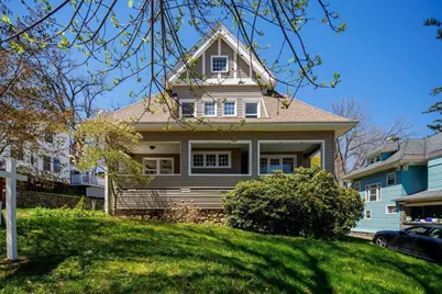 4 Chamberlain Pkwy, Worcester, MA 01602 - Photo 2