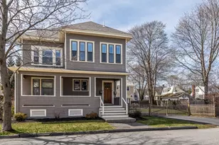 26 Cedar St, Marblehead, MA 01945 - Photo 1