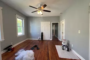 155 Essex, Malden, MA 02148 - Photo 4