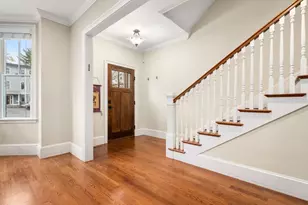 221 Freeman St, Brookline, MA 02446 - Photo 4
