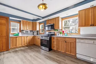 20 George St, Fitchburg, MA 01420 - Photo 2