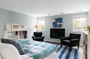 185 Warren St, Brookline, MA 02445 - Photo 16