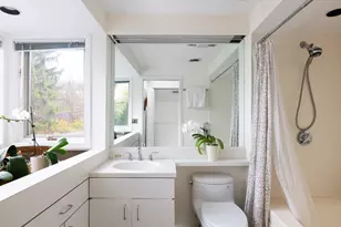 185 Warren St, Brookline, MA 02445 - Photo 18
