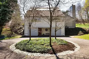 185 Warren St, Brookline, MA 02445 - Photo 24