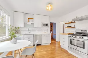38 Guernsey St, Boston, MA 02131 - Photo 16