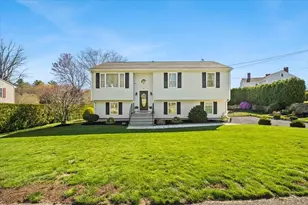 82 Gifford Ave, Dartmouth, MA 02747 - Photo 2