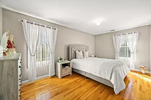 82 Gifford Ave, Dartmouth, MA 02747 - Photo 32