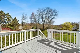 82 Gifford Ave, Dartmouth, MA 02747 - Photo 36